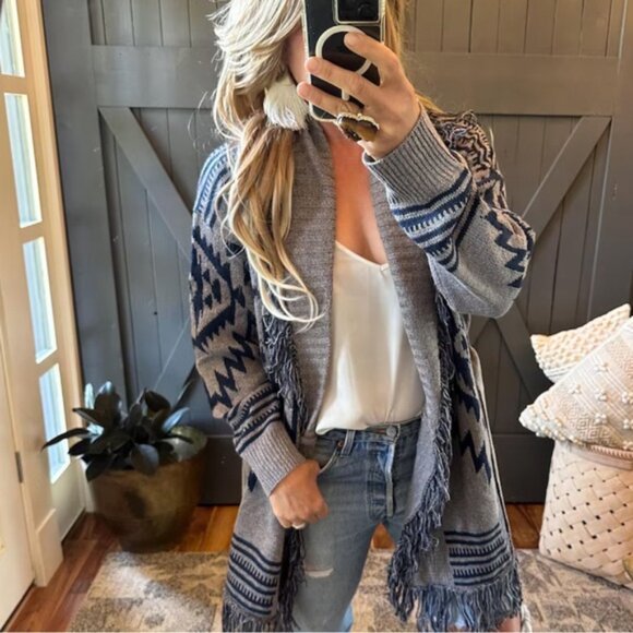 Western Aztec Tribal Print Grey Long Belted Cardigan Sweater Shirt Top Coat - Picture 3 of 6